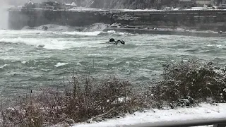 Niagara Falls Parks Police provide update on car stuck near edge of falls