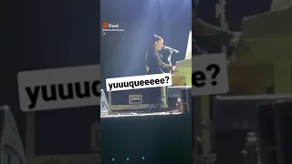 yuuqueee? ela mesmo que ensina kkkkk