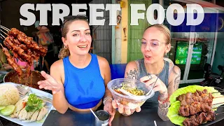 TWO GIRLS eat a lot of STREET FOOD in Bangkok Thailand 🇹🇭 Bangkok food vlog