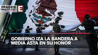 Ceremonia en el Zócalo capitalino en memoria de las víctimas de los sismos de 1985 y 2017