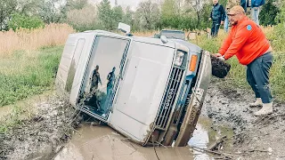 Что может ДЕВУШКА на УАЗЕ против мужиков на ПРАДО