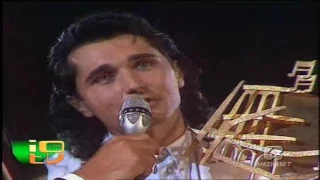 SCIALPI VINCE IL FESTIVALBAR 1988 CON PREGHEREI - PREMIAZIONE