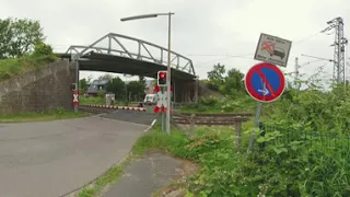 Vr 360° Bahnübergang (D) 😍10K😍 // German railroad crossing in Vr 360°