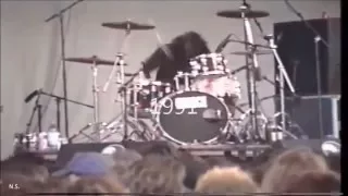 Dave Grohl 1985  - 2015  (Drummer moment)