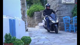 HONDA PCX 125ABS Moto in Action