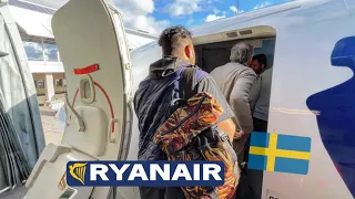 RYANAIR in DOMESTIC Sweden for 4,9€?! | FULL flight experience | Gothenburg to Stockholm Arlanda