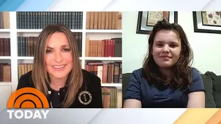 Mariska Hargitay of ‘SVU’ Surprises Girl Who Fought Off Attacker