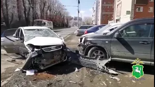 Хотел сделать всё по-быстрому: пять человек пострадали в утреннем ДТП в Томске
