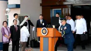 P-Noy Arrives for the Departure Honors 06 May 2011