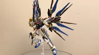 RG 1/144  - Strike Freedom Gundam (Gundam Seed Destiny)  [Model Kit Monday]