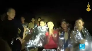 Thai cave rescue: all 12 boys, coach safely rescued