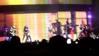 Rihanna - Pon the replay intro, What's my name, Rude boy live in Budapest 2011.12.08.