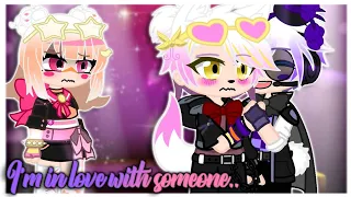 [ I'm in love with someone.. ] ◍ 💜💖🧡Funtime Trio🧡💖💜 ◍ 🧡Ft Chica🧡 Angst ◍ 💖Ft Foxica🧡 or 💜Ft Frexy💖?