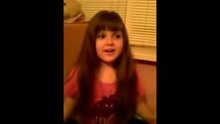 Русская девочка поёт таджикский реп