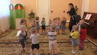 Танец "Ладошки" первая младшая группа
