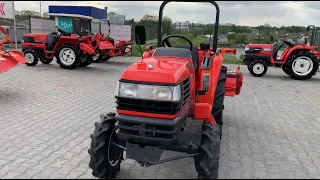 Огляд японського міні трактора Kubota T-240 | Totus Traktor