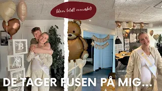 Bliver overrasket med babyshower