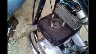 Jawa 350 634 on one cylinder