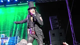 Alice Cooper- He's Back (The Man Behind The Mask) ft. Jason Voorhees (Live) Topeka, KS 10/16/21