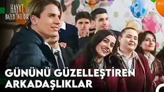 Partilmek İçin Bahane Arayan Dostlarım ve Ben - Hayat Bazen Tatlıdır