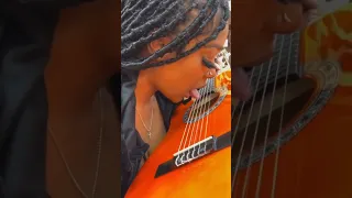 Can you play guitar with your tongue?