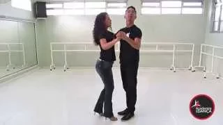 Aprenda Facilmente 2 Passos de Forró - Academia da Dança