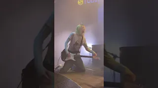 Nirvana Tribute Band Destroying Guitar- Istanbul 2020