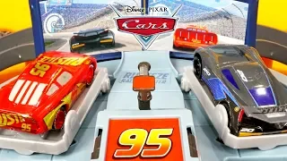 Disney Cars 3 Lightning McQueen vs Jackson Storm Simulator Rusteze Racing Center Piston Cup Training