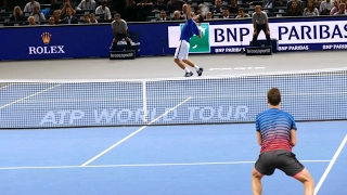 Novak Djokovic vs Thomas Berdych - Court level view