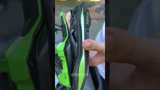 Comprei um Jetski de controle remoto