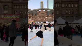 Figure skating at Toronto City Hall