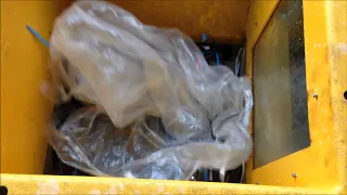 UNTHA Industrial Plastic Shredder - Shredding Plastic Strapping
