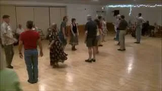 'The Hen Run' - English Country Dance with music by Hoggetowne Fancy