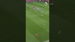 Zlatan pounces on Man City goalkeeper error!