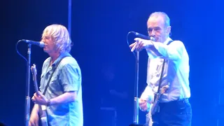 Status Quo - Down Down (Live at Hammersmith 2014) unseen footage