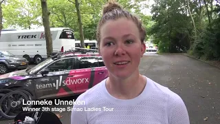 Lonneke Uneken after her win in the Simac Ladies Tour