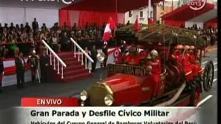 Gran Parada y Desfile Cívico Militar 2013 - 8