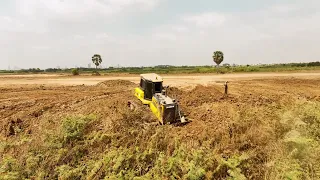 Great Power Bulldozer SHANTUI DH17C3 Pushing Clearing Dirt For Backfill 5 Hectare