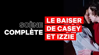 LE BAISER DE CASEY ET IZZIE | Scène complète | Atypical | Netflix France