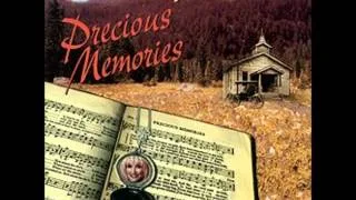 Dolly Parton 01 - Precious Memories