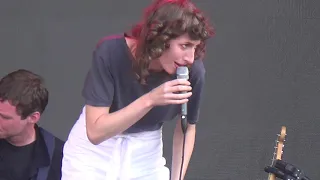 Aldous Harding  - Right Down The Line (Live NOS PRIMAVER SOUND 2019)