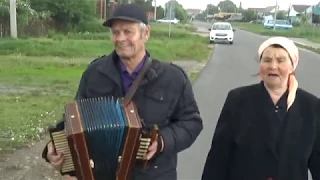 Гармонь и праздник Русальской недели. Село Сырское. Липецк.