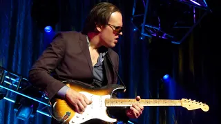 Joe Bonamassa - Love Ain't A Love Song - 11/20/15 Fox Theatre - Atlanta, GA