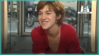 Les confidences de Charlotte Gainsbourg. // Extrait archives M6 Video Bank