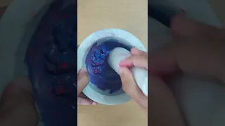 Red + Blue? ✅Wet Chalk Mixing💯#trending #shorts #short #viral #satisfying #crush #youtubeshorts