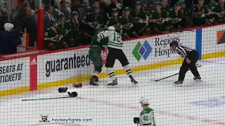 Radek Faksa vs Brandon Duhaime Nov 18, 2021