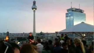 Jan Blomqvist - Something Says - live - WEEKEND BERLIN ROOFTOP