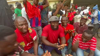 KOTOKO FANS BEGGING OTUMFUO TO LET MUKWALA STAY