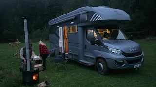 CAMPING IN THE RAIN WITH A NEW CARAVAN