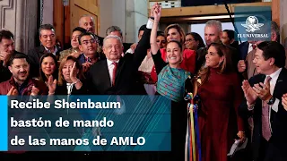 Entrega AMLO bastón de mando a Claudia Sheinbaum